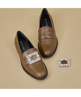 【モード エ ジャコモ/MODE ET JACOMO】のcarino ビジューバックルローファー 人気、トレンドファッション・服の通販 founy(ファニー) ファッション Fashion レディースファッション Fashion for Women バッグ Bags エレガント 上品 Elegant クラシカル Classical, Vintage-Inspired クール Cool, Chic シューズ Shoes, Footwear シンプル Simple, Minimal スタイリッシュ Stylish, Fashionable ドレス Dress, One-Piece ビジネス 仕事 通勤 Business / Work / Commuting ビジュー Bijou, Jewel-like Accent フェミニン Feminine, Girly 定番 Standard, Basic Item |ID:prp329100004611843