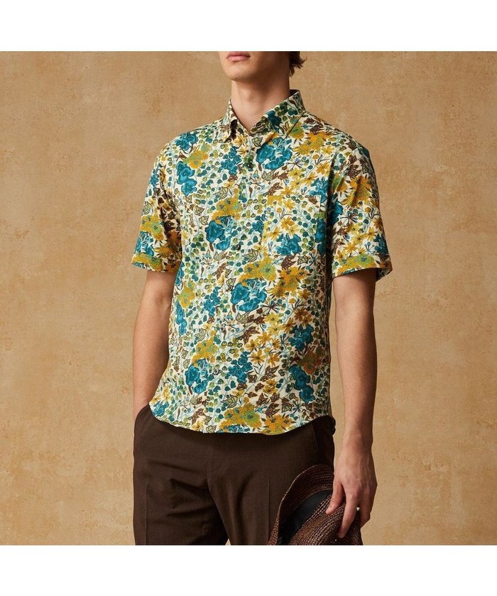 【ジョセフ アブード/JOSEPH ABBOUD / MEN】の【リバティ】リバティシェラトンジャージープリント 半袖シャツ インテリア・キッズ・メンズ・レディースファッション・服の通販 founy(ファニー) https://founy.com/ ファッション Fashion メンズファッション Fashion for Men トップス・カットソー Cut & Sew Tops メンズシャツ Shirts インナー Innerwear 春 Spring カーディガン Cardigan, Knitwear ショート Short, Short Length シンプル Simple, Minimal ジャケット Jacket, Outerwear スリム Slim, Slim Fit バランス Balance, Style Balance フィット Fit, Slim Fit プリント Print, Printed Pattern 半袖 Short Sleeve, Half Sleeve 無地 Plain, Solid Color リラックス Relax, Relaxed Fit ワイド Wide, Wide Fit S/S・春夏 SS, Spring/Summer, Warm Season 夏 Summer エレガント 上品 Elegant |ID: prp329100004613394 ipo3291000000033463152