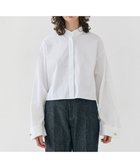 【ベイジ,/BEIGE,】の【洗える】MAGNOLIA / ゴールド釦コットンショート丈ブラウス White|ID: prp329100004613519 ipo3291000000033569955