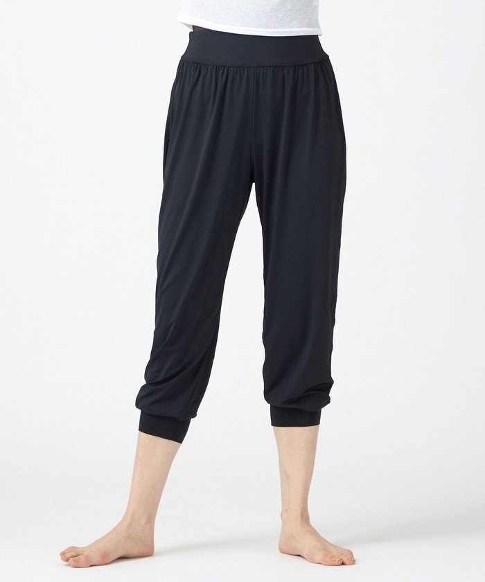 【チャコット/Chacott】のChacott BALANCE スキンパンツ【C BASIC】 インテリア・キッズ・メンズ・レディースファッション・服の通販 founy(ファニー) https://founy.com/ ファッション Fashion レディースファッション Fashion for Women パンツ Pants & Trousers ギャザー Gathered, Ruffled ストレッチ Stretch, Stretchy Fabric フィット Fit, Slim Fit ヨガ Yoga, Yoga Wear レギンス Leggings, Stretch Pants おすすめ Recommended / Our Picks |ID: prp329100004613722 ipo3291000000033682673