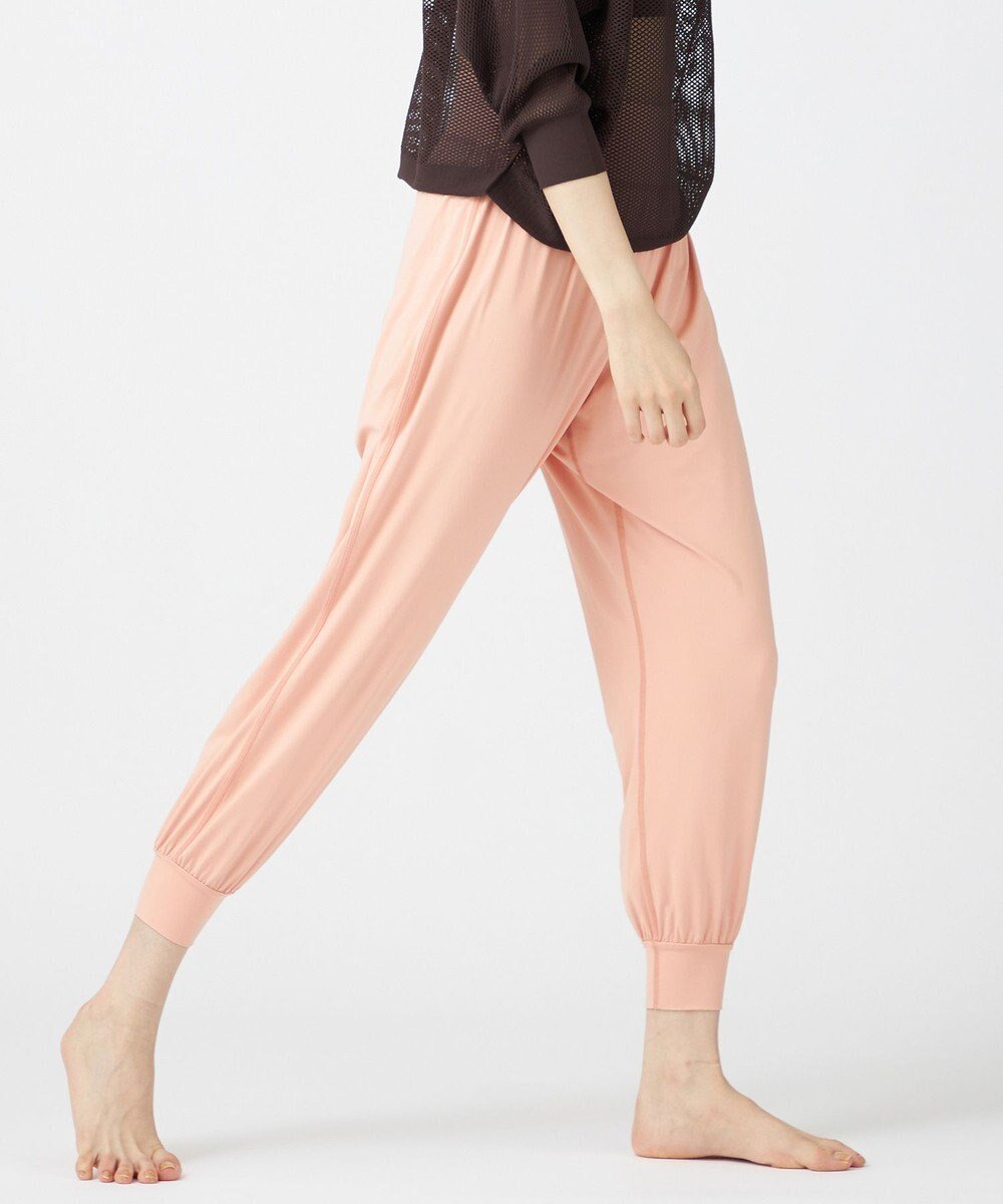 【チャコット/Chacott】のChacott BALANCE スキンパンツ【C BASIC】 インテリア・キッズ・メンズ・レディースファッション・服の通販 founy(ファニー) 　ファッション　Fashion　レディースファッション　Fashion for Women　パンツ　Pants & Trousers　ギャザー　Gathered, Ruffled　ストレッチ　Stretch, Stretchy Fabric　フィット　Fit, Slim Fit　ヨガ　Yoga, Yoga Wear　レギンス　Leggings, Stretch Pants　おすすめ　Recommended / Our Picks　サーモンピンク|ID: prp329100004613722 ipo3291000000033682676