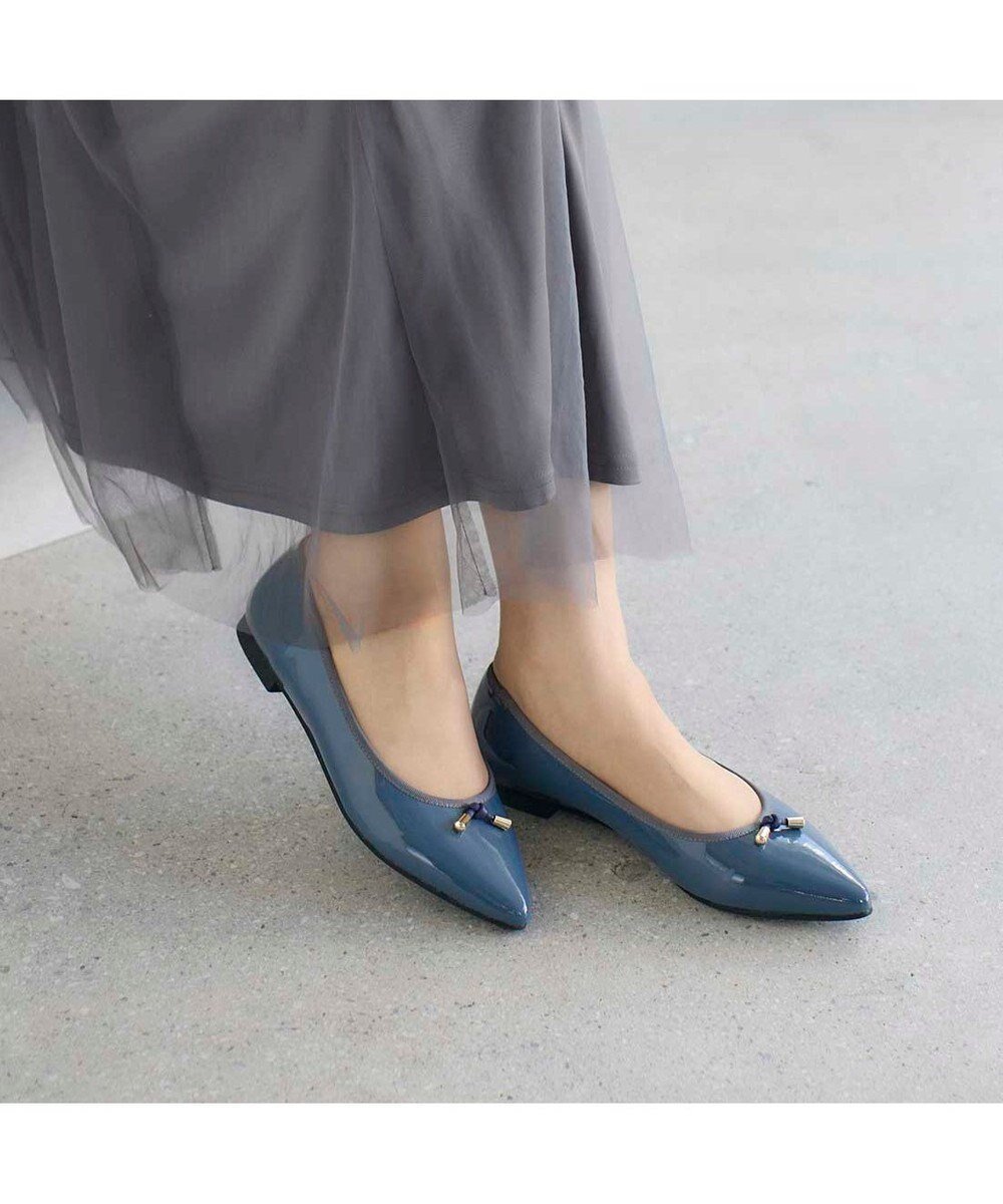 【モード エ ジャコモ/MODE ET JACOMO】のcarino 【レイン対応】中敷きデザインバレエシューズ インテリア・キッズ・メンズ・レディースファッション・服の通販 founy(ファニー) 　ファッション　Fashion　レディースファッション　Fashion for Women　エナメル　Patent Leather　オケージョン　Occasion Wear　クール　Cool, Chic　軽量　Lightweight, Ultra Light　シューズ　Shoes, Footwear　シルバー　Silver, Metallic Silver　シンプル　Simple, Minimal　スタイリッシュ　Stylish, Fashionable　バレエ　Ballet, Ballet Style　フェミニン　Feminine, Girly　フラット　Flat, Flat Shoes　ポインテッド　Pointed Toe, Sharp Toe　ラウンド　Round, Round Neck　レイン　Rain, Rainproof　おすすめ　Recommended / Our Picks　エレガント 上品　Elegant　ビジネス 仕事 通勤　Business / Work / Commuting　ブルーエナメル|ID: prp329100004613730 ipo3291000000033030212