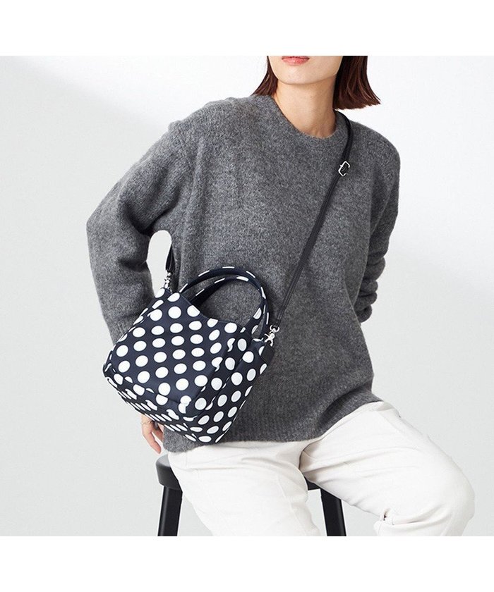 【イザック/Y'SACCS】の木村多江×Y SACCS Polka Dots ミニバッグ インテリア・キッズ・メンズ・レディースファッション・服の通販 founy(ファニー) https://founy.com/ 雑誌掲載アイテム Magazine Picks & Fashion Features ファッション雑誌 Fashion Magazines オトナノオシャレテチョウ 大人のおしゃれ手帖 ファッション Fashion レディースファッション Fashion for Women バッグ Bags 11月号 November Issue スマート Smart, Elegant 雑誌 Magazine, Fashion Magazine ドット Polka Dot, Dot Pattern ポケット Pocket, Pocket Detail マグネット Magnet, Magnetic Closure |ID: prp329100004613774 ipo3291000000033030965