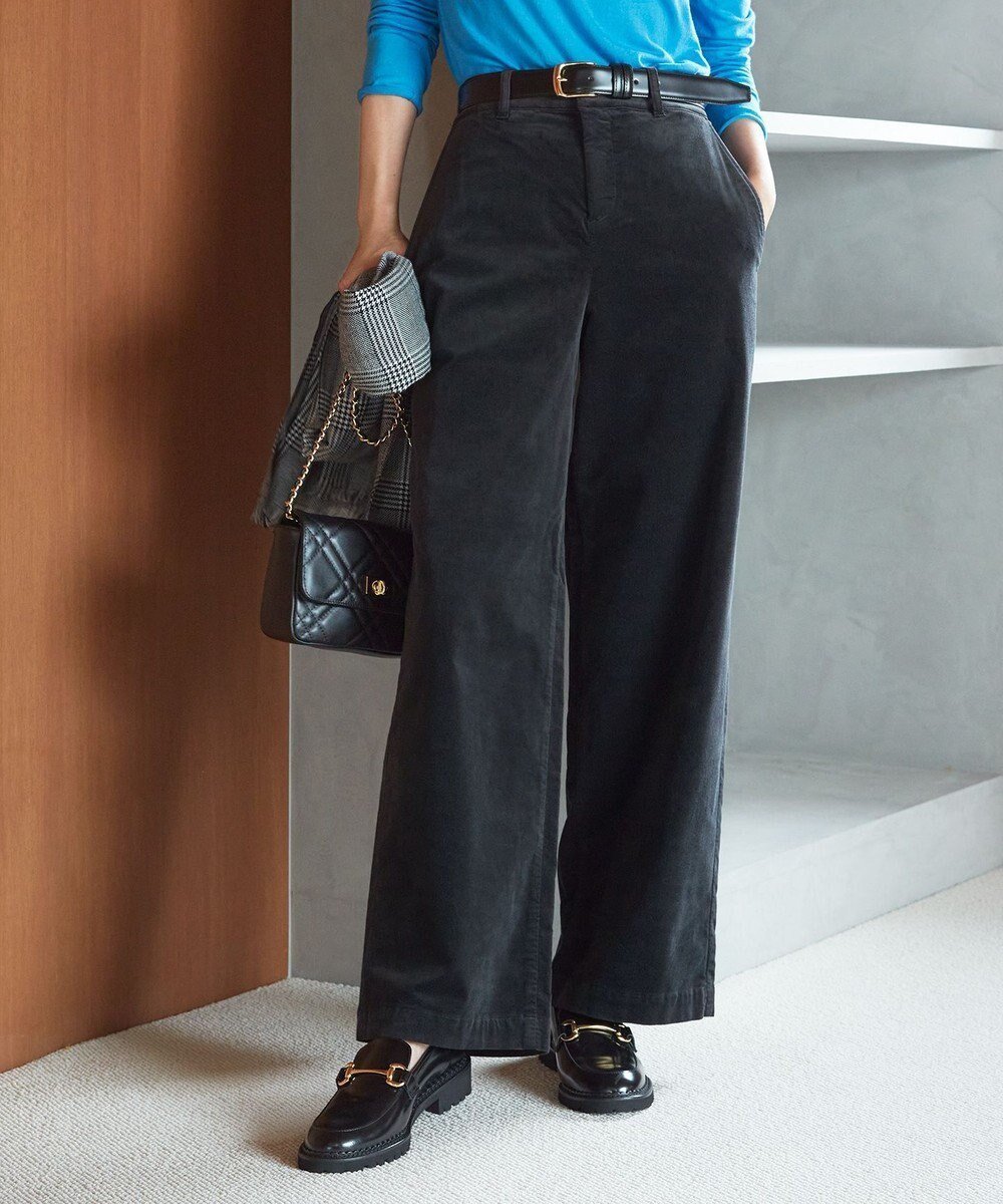 【23区/NIJYUSANKU】の【洗える】23区DENIM ベルベットストレッチ ワイドパンツ インテリア・キッズ・メンズ・レディースファッション・服の通販 founy(ファニー) 　ファッション　Fashion　レディースファッション　Fashion for Women　パンツ　Pants & Trousers　エレガント 上品　Elegant　洗える　Machine Washable　シューズ　Shoes, Footwear　ストレッチ　Stretch, Stretchy Fabric　ストレート　Straight, Straight Cut　トレンド　Trend, Trending Now　定番　Standard, Basic Item　フラット　Flat, Flat Shoes　ベルベット　Velvet, Velvety　ワイド　Wide, Wide Fit　A/W・秋冬　Autumn/Winter　冬　Winter / This Winter　2023年　2023　2023-2024秋冬・A/W　Autumn/Winter 2023–24 AW23–24　スレート|ID: prp329100004614161 ipo3291000000033036614