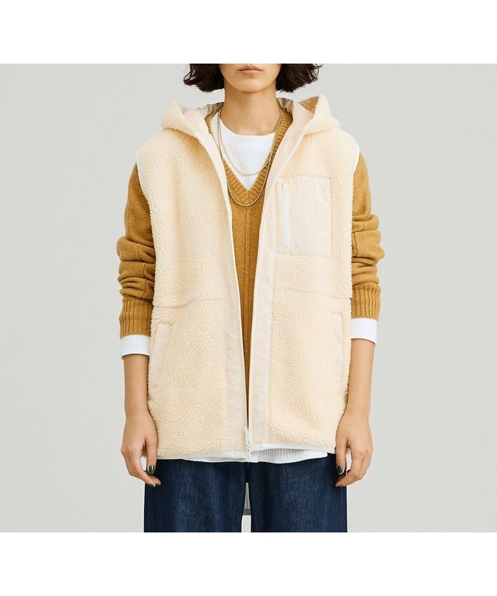 【ジェイプレスヨークストリート/J.PRESS YORK STREET】の【UNISEX】リバーシブル ボアベスト インテリア・キッズ・メンズ・レディースファッション・服の通販 founy(ファニー) https://founy.com/ ファッション Fashion レディースファッション Fashion for Women アウター Coat / Outerwear Collection トップス・カットソー Cut & Sew Tops ベスト&ジレ / 重ね着スタイル Vests & Gilets アウトドア Outdoor Clothing トレーナー Sweatshirt, Trainer ベスト Vest, Waistcoat 防寒 Cold Protection, Winter-Ready ユニセックス Unisex, Genderless リバーシブル Reversible, Two-Sided A/W・秋冬 Autumn/Winter |ID: prp329100004614163 ipo3291000000033578012