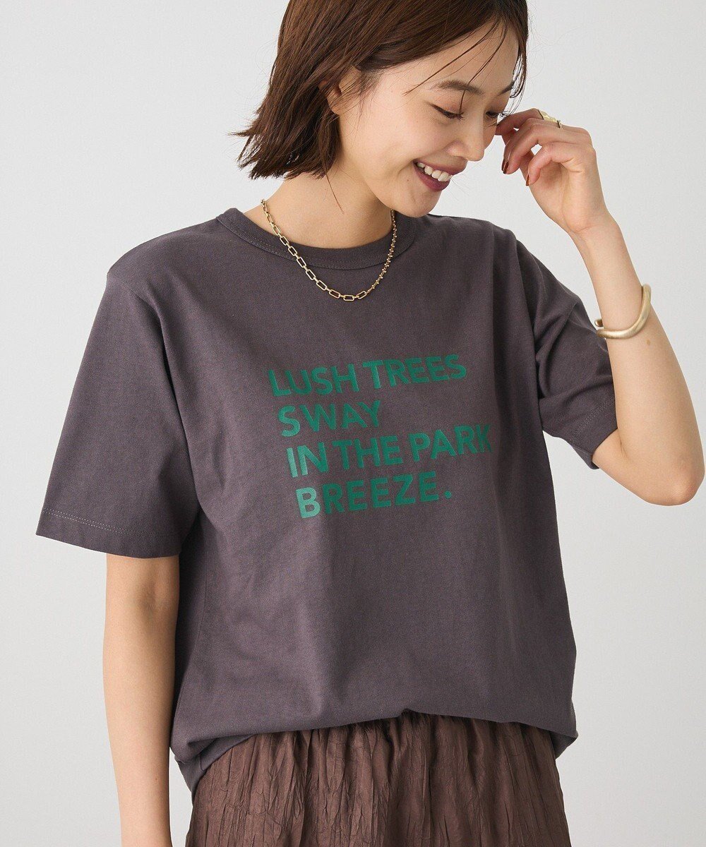 【クラフトスタンダードブティック/CRAFT STANDARD BOUTIQUE】のロゴプリントTee インテリア・キッズ・メンズ・レディースファッション・服の通販 founy(ファニー) 　ファッション　Fashion　レディースファッション　Fashion for Women　トップス・カットソー　Cut & Sew Tops　シャツ・ブラウス・オフィスカジュアル　Elegant Blouses & Button-Ups　ロングTシャツ・Tシャツ　Longline T-Shirts & Tees　カットソー・ベーシックTシャツ　Cut-and-Sewn Tops / Stretch Tees & Basics　インナー　Innerwear　カットソー　Cut and Sewn Top　カーゴパンツ　Cargo Pants, Utility Pants　シンプル　Simple, Minimal　ジャケット　Jacket, Outerwear　バランス　Balance, Style Balance　プリント　Print, Printed Pattern　ベーシック　Basic, Essential　ポケット　Pocket, Pocket Detail　マーメイド　Mermaid, Fishtail Silhouette　リラックス　Relax, Relaxed Fit　ロング　Long, Long-Length　A/W・秋冬　Autumn/Winter　夏　Summer　F|ID: prp329100004614172 ipo3291000000033433406