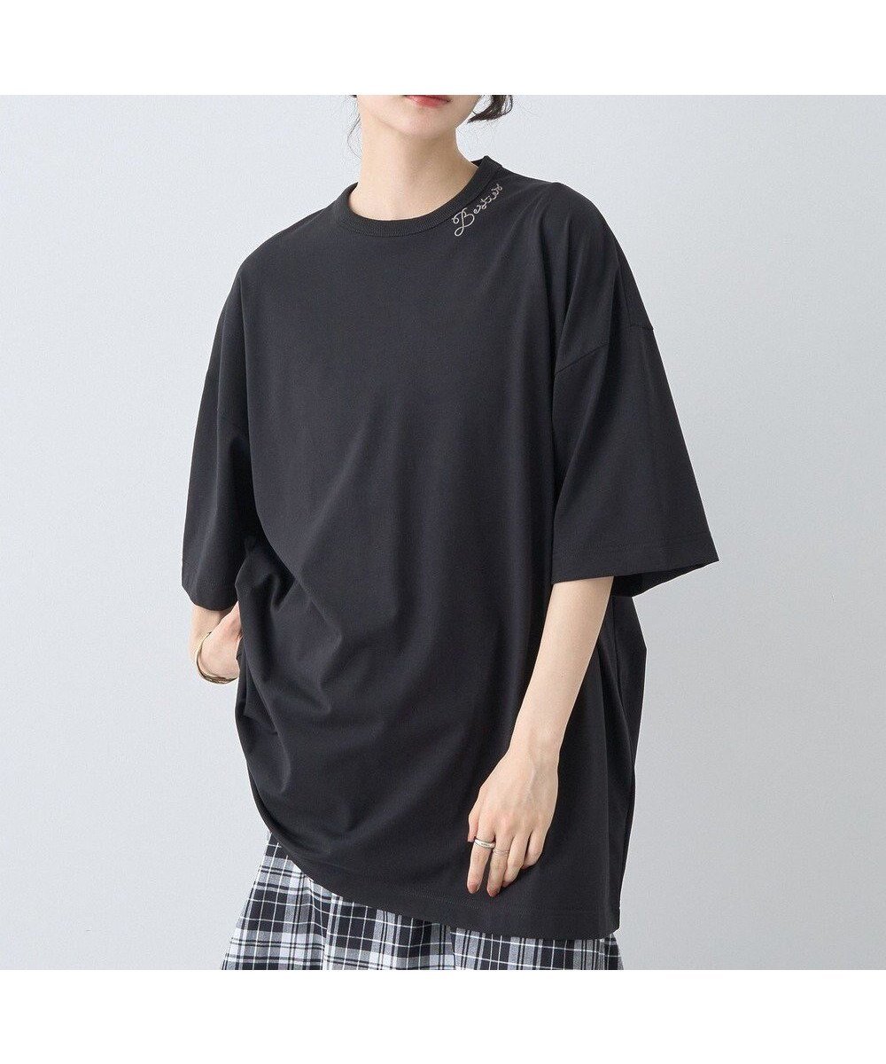 【アースミュージックアンドエコロジー/earth music&ecology】のアソートグラフィックルーズTee インテリア・キッズ・メンズ・レディースファッション・服の通販 founy(ファニー) 　ファッション　Fashion　レディースファッション　Fashion for Women　トップス・カットソー　Cut & Sew Tops　シャツ・ブラウス・オフィスカジュアル　Elegant Blouses & Button-Ups　ロングTシャツ・Tシャツ　Longline T-Shirts & Tees　カットソー・ベーシックTシャツ　Cut-and-Sewn Tops / Stretch Tees & Basics　カットソー　Cut and Sewn Top　シンプル　Simple, Minimal　プリント　Print, Printed Pattern　ポケット　Pocket, Pocket Detail　ルーズ　Loose, Oversized　ロング　Long, Long-Length　A/W・秋冬　Autumn/Winter　Black|ID: prp329100004614267 ipo3291000000036295721