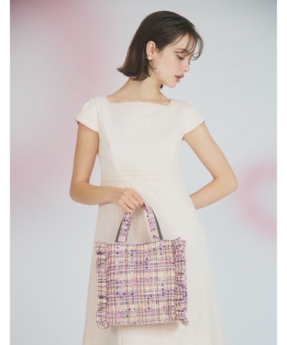 【トッカ/TOCCA】の【美人百花掲載】【一部カラー撥水】TRIM WAVES MINITOTE ミニトートバッグ インテリア・キッズ・メンズ・レディースファッション・服の通販 founy(ファニー) 　雑誌掲載アイテム　Magazine Picks & Fashion Features　ファッション雑誌　Fashion Magazines　ビジンヒャッカ　美人百花　ファッション　Fashion　レディースファッション　Fashion for Women　バッグ　Bags　ジップ　Zip, Zipper　財布　Wallet, Purse　雑誌　Magazine, Fashion Magazine　ツイード　Twill, Twill Weave　デニム　Denim, Jeans Material　トレンド　Trend, Trending Now　フリル　Frill, Ruffle　ポケット　Pocket, Pocket Detail　A/W・秋冬　Autumn/Winter　冬　Winter / This Winter　おすすめ　Recommended / Our Picks　エレガント 上品　Elegant　ライラック系|ID: prp329100004614311 ipo3291000000034244064