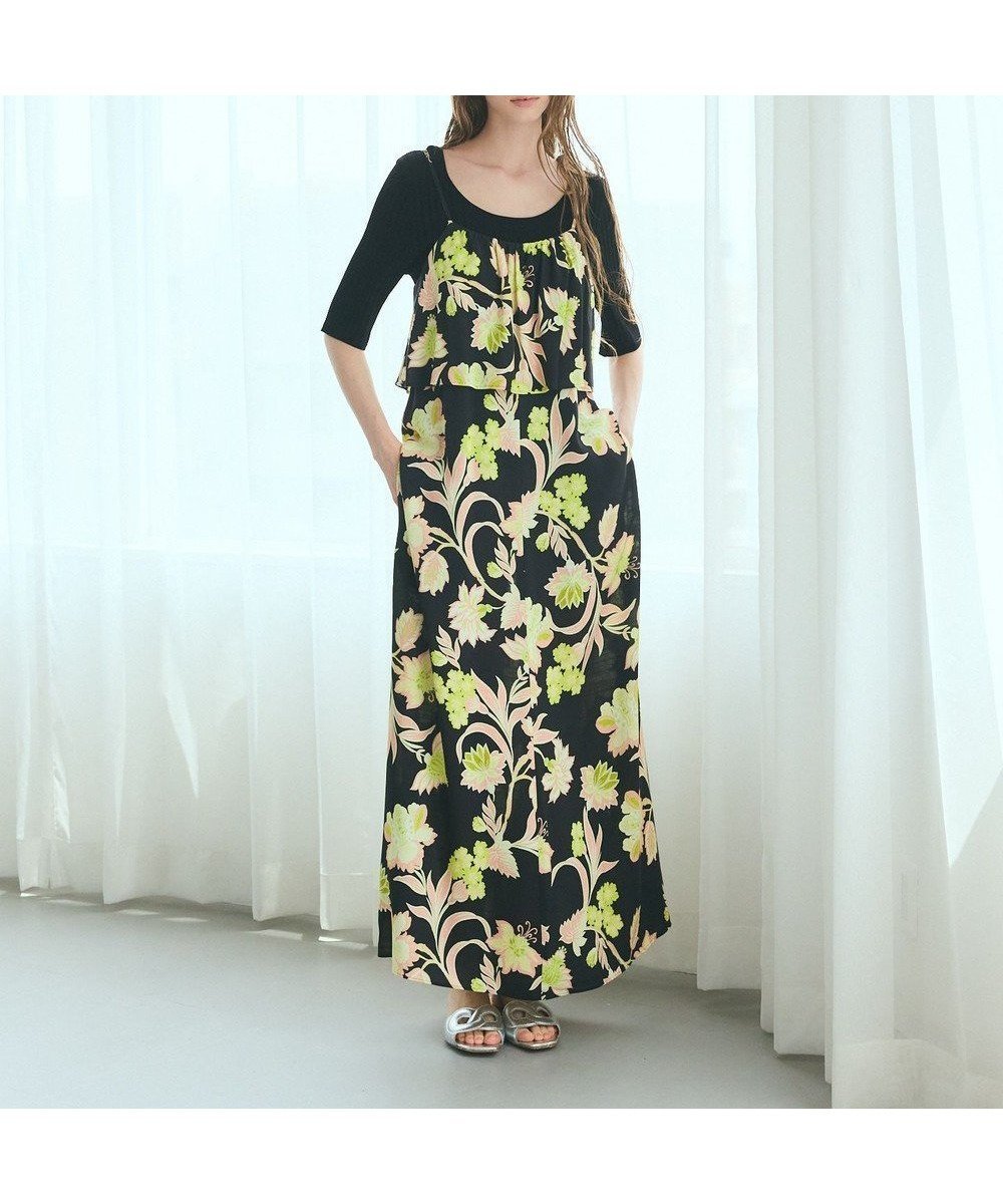 【グレース コンチネンタル/GRACE CONTINENTAL】のリゾートフラワーマキシ インテリア・キッズ・メンズ・レディースファッション・服の通販 founy(ファニー) 　ファッション　Fashion　レディースファッション　Fashion for Women　ワンピース　Dresses　春　Spring　カットソー　Cut and Sewn Top　ドレス　Dress, One-Piece　ファブリック　Fabric, Textile　フラワー　Flower, Floral　フランス　France, French　プリント　Print, Printed Pattern　マキシ　Maxi, Full Length　モダン　Modern, Contemporary　ラッフル　Ruffle, Frill　リゾート　Resort, Vacation Style　リネン　Linen, Linen Fabric　リボン　Ribbon, Bow　リラックス　Relax, Relaxed Fit　S/S・春夏　SS, Spring/Summer, Warm Season　おすすめ　Recommended / Our Picks　夏　Summer　ブラック|ID: prp329100004614326 ipo3291000000033038370