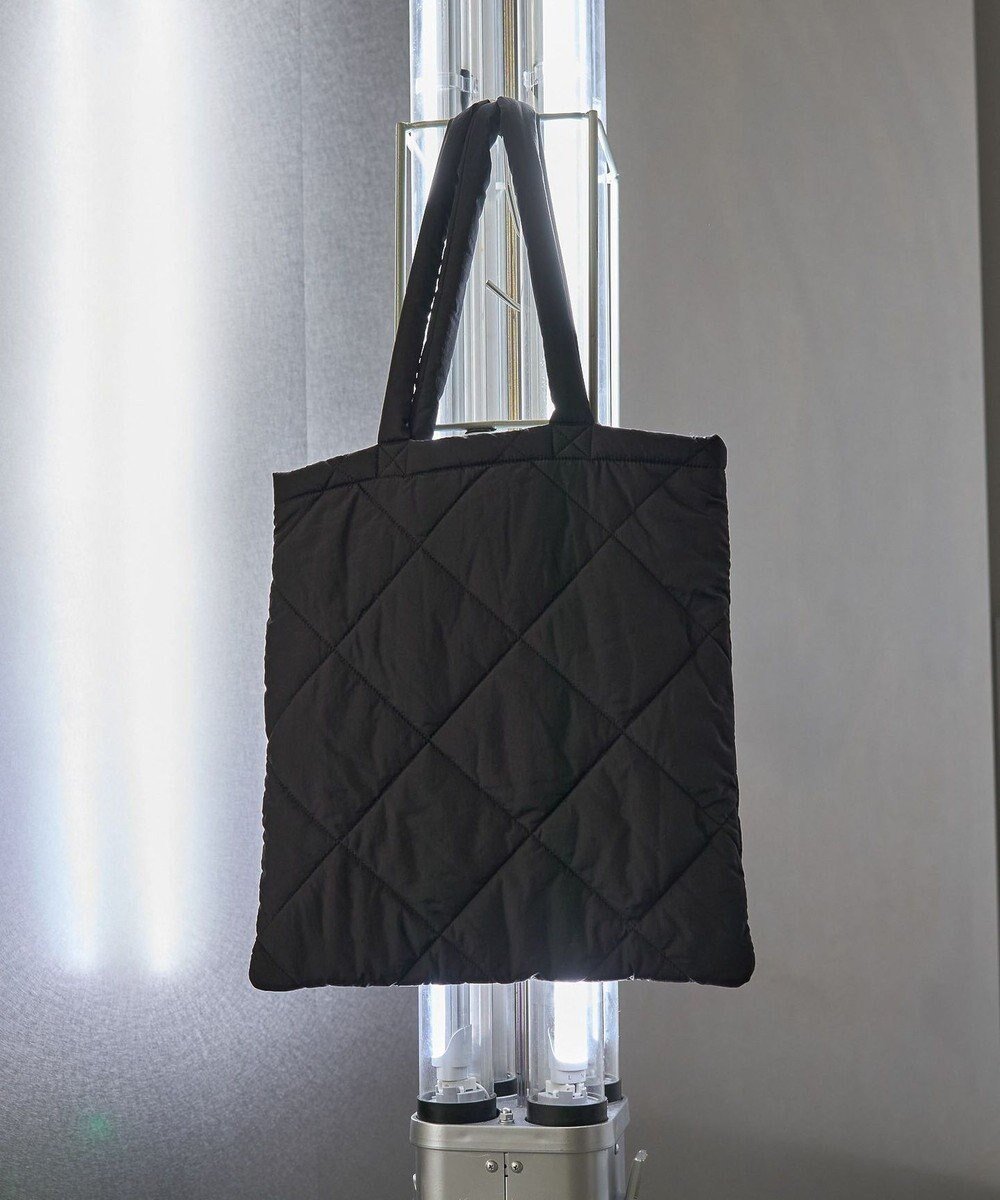 【アメリカンホリック/AMERICAN HOLIC】のキルティングBAG インテリア・キッズ・メンズ・レディースファッション・服の通販 founy(ファニー) 　ファッション　Fashion　レディースファッション　Fashion for Women　バッグ　Bags　イエロー　Yellow　キルティング　Quilted, Quilting　キルト　Quilt, Quilted Fabric　シルバー　Silver, Metallic Silver　Black|ID: prp329100004614487 ipo3291000000033041707