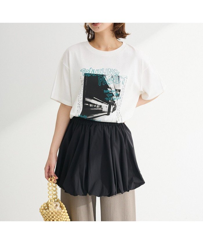 【グリーンパークス/Green Parks】の・DOUBLE FLAGS フォトプリントTEE インテリア・キッズ・メンズ・レディースファッション・服の通販 founy(ファニー) https://founy.com/ ファッション Fashion レディースファッション Fashion for Women トップス・カットソー Cut & Sew Tops シャツ・ブラウス・オフィスカジュアル Elegant Blouses & Button-Ups ロングTシャツ・Tシャツ Longline T-Shirts & Tees カットソー・ベーシックTシャツ Cut-and-Sewn Tops / Stretch Tees & Basics 新作・新入荷 New Arrivals / New In おすすめ Recommended / Our Picks カットソー Cut and Sewn Top キャミソール Camisole, Spaghetti Strap Top フェミニン Feminine, Girly プリント Print, Printed Pattern ベーシック Basic, Essential ポケット Pocket, Pocket Detail モノトーン Monotone, Black and White 吸水 Absorbent, Quick-Dry A/W・秋冬 Autumn/Winter |ID: prp329100004614614 ipo3291000000033043931