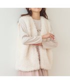【フェルゥ/Feroux】のプードルファーベスト 人気、トレンドファッション・服の通販 founy(ファニー) ファッション Fashion レディースファッション Fashion for Women アウター Coat / Outerwear Collection トップス・カットソー Cut & Sew Tops ベスト&ジレ / 重ね着スタイル Vests & Gilets シンプル Simple, Minimal トレンド Trend, Trending Now フェイクファー Faux Fur, Imitation Fur ベスト Vest, Waistcoat 秋 Autumn A/W・秋冬 Autumn/Winter thumbnail アイボリー系|ID: prp329100004615138 ipo3291000000034991453