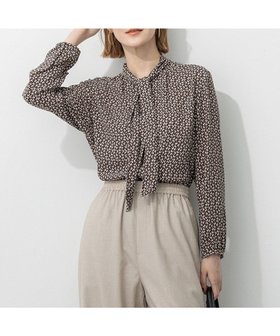 【23区/NIJYUSANKU】 【洗える】モダンジオメトリックプリント ブラウス人気、トレンドファッション・服の通販 founy(ファニー) ファッション Fashion レディースファッション Fashion for Women トップス・カットソー Cut & Sew Tops シャツ・ブラウス・オフィスカジュアル Elegant Blouses & Button-Ups 2025年 2025 2025-2026秋冬・A/W Autumn/Winter 2025–26 AW25–26 インナー Innerwear クラシック Classic, Timeless Style シルク Silk, 100% Silk ジャケット Jacket, Outerwear ジョーゼット Georgette, Semi-Sheer Fabric プリント Print, Printed Pattern ボトム Bottoms, Lower Wear モダン Modern, Contemporary ビジネス 仕事 通勤 Business / Work / Commuting 洗える Machine Washable A/W・秋冬 Autumn/Winter |ID:prp329100004615263
