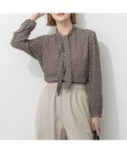 【23区/NIJYUSANKU】の【洗える】モダンジオメトリックプリント ブラウス ダークブラウン系|ID:prp329100004615263