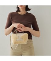 【イアクッチ/IACUCCI】のソルベット XS MONTONE/RUGA 人気、トレンドファッション・服の通販 founy(ファニー) ファッション Fashion レディースファッション Fashion for Women バッグ Bags アクセサリー Fashion Accessories コレクション Collection, Seasonal Line コンパクト Compact, Small Size チャーム Charm, Pendant 人気 Popular, Best Seller ポーチ Pouch, Small Case ムートン Shearling, Mouton 冬 Winter / This Winter A/W・秋冬 Autumn/Winter 新作・新入荷 New Arrivals / New In おすすめ Recommended / Our Picks 旅行 Travel エレガント 上品 Elegant 2025年 2025 2025-2026秋冬・A/W Autumn/Winter 2025–26 AW25–26 |ID:prp329100004615300