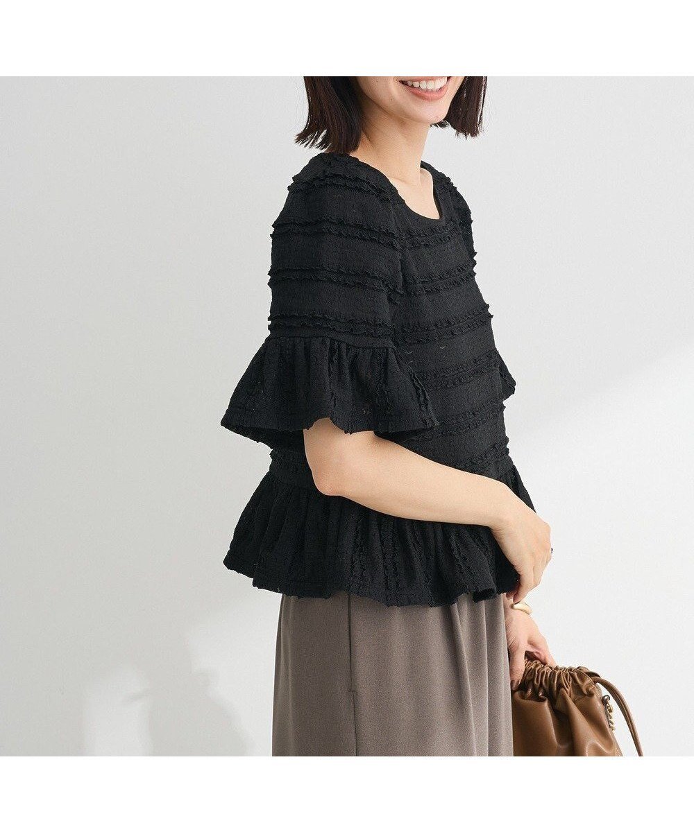 【グリーンパークス/Green Parks】の・SUGAR SPOON レースフリルプルオーバー インテリア・キッズ・メンズ・レディースファッション・服の通販 founy(ファニー) 　ファッション　Fashion　レディースファッション　Fashion for Women　トップス・カットソー　Cut & Sew Tops　シャツ・ブラウス・オフィスカジュアル　Elegant Blouses & Button-Ups　ロングTシャツ・Tシャツ　Longline T-Shirts & Tees　カジュアルプルオーバー・ニットトップス　Pullovers & Knit Tops / Casual Pullovers　カットソー・ベーシックTシャツ　Cut-and-Sewn Tops / Stretch Tees & Basics　おすすめ　Recommended / Our Picks　カットソー　Cut and Sewn Top　セットアップ　Set-Up, Coordinated Outfit　デニム　Denim, Jeans Material　フリル　Frill, Ruffle　フレア　Flare, Flared　ポケット　Pocket, Pocket Detail　メッシュ　Mesh, Net Fabric　A/W・秋冬　Autumn/Winter　Black|ID: prp329100004615344 ipo3291000000033326000