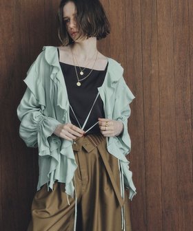 【イェッカ ヴェッカ/YECCA VECCA】のラッフルリボンロングブラウス 人気、トレンドファッション・服の通販 founy(ファニー) ファッション Fashion レディースファッション Fashion for Women トップス・カットソー Cut & Sew Tops シャツ・ブラウス・オフィスカジュアル Elegant Blouses & Button-Ups スリーブ Sleeve, Long Sleeve / Short Sleeve フェミニン Feminine, Girly フロント Front, Front Design ポケット Pocket, Pocket Detail リボン Ribbon, Bow エレガント 上品 Elegant A/W・秋冬 Autumn/Winter 羽織 Haori, Light Jacket |ID:prp329100004616465