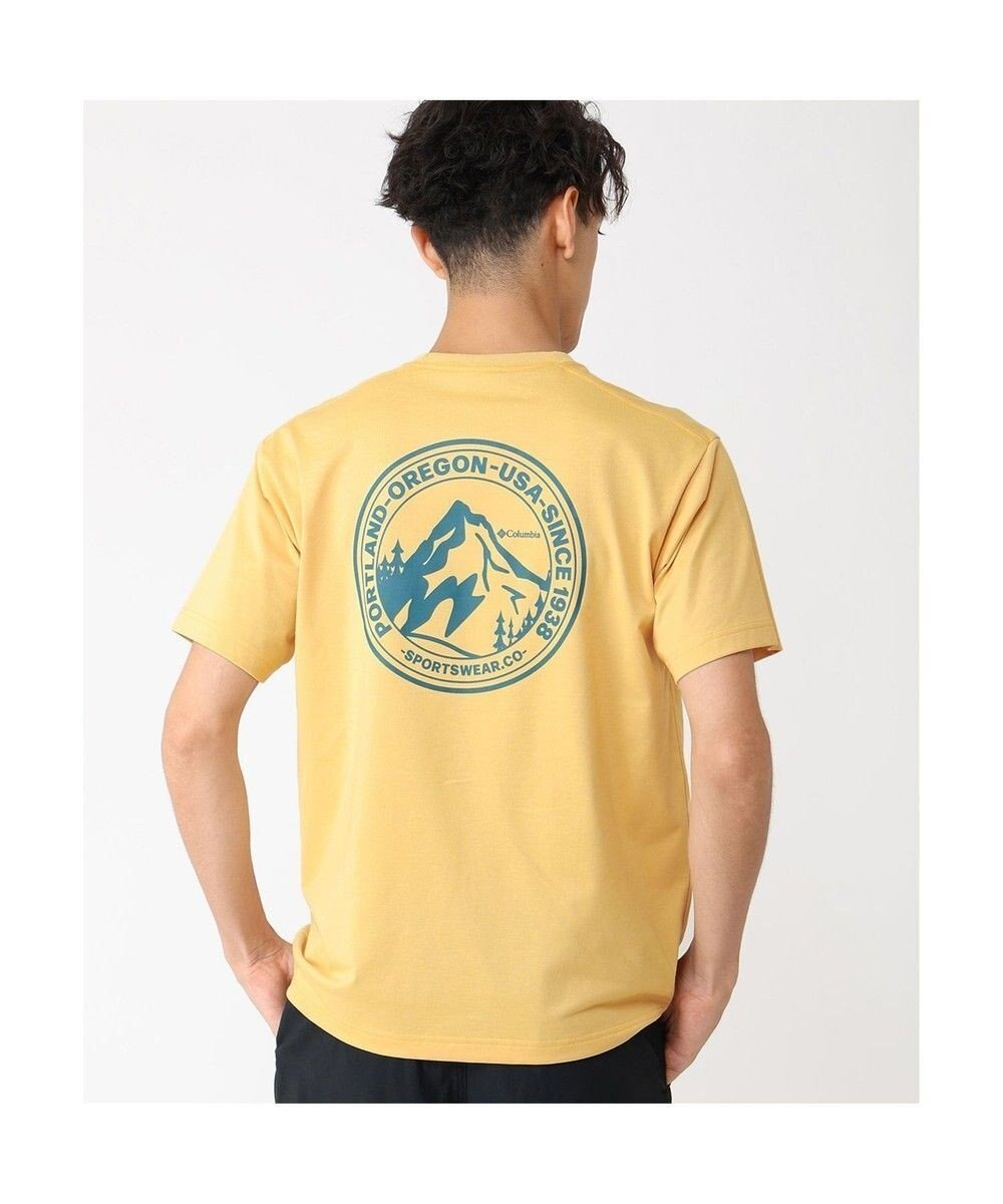 【コロンビア/Columbia / MEN】のColumbia/ アーバンハイクグラフィックショートスリーブTシャツ /コロンビア インテリア・キッズ・メンズ・レディースファッション・服の通販 founy(ファニー) 　ファッション　Fashion　メンズファッション　Fashion for Men　トップス・カットソー　Cut & Sew Tops　メンズシャツ　Shirts　アウトドア　Outdoor Clothing　カットソー　Cut and Sewn Top　グラフィック　Graphic, Graphic Design　パターン　Pattern, Design Print　フィット　Fit, Slim Fit　半袖　Short Sleeve, Half Sleeve　レギュラー　Regular, Standard Fit　A/W・秋冬　Autumn/Winter　S/S・春夏　SS, Spring/Summer, Warm Season　再入荷　Restock / Back in Stock　おすすめ　Recommended / Our Picks　夏　Summer　Sand Dune、 Back Print|ID: prp329100004616967 ipo3291000000033076601