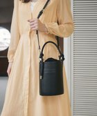 【トプカピ/TOPKAPI】の【TREASURE TOPKAPI】フェイクレザー バケツ 巾着 ショルダー バッグ 人気、トレンドファッション・服の通販 founy(ファニー) ファッション Fashion レディースファッション Fashion for Women バッグ Bags エレガント 上品 Elegant 巾着 Drawstring Bag, Kinchaku ショルダー Shoulder, Shoulder Strap シルバー Silver, Metallic Silver 財布 Wallet, Purse バケツ Bucket, Bucket Style フェイクレザー Faux Leather, PU Leather ベルベット Velvet, Velvety A/W・秋冬 Autumn/Winter thumbnail ブラック|ID: prp329100004617029 ipo3291000000033683361