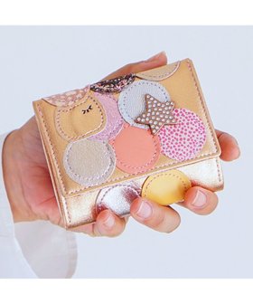 【ツモリチサト キャリー/tsumori chisato CARRY】の新マルチドット ミニ財布 3つ折り 【キラキラでかわいい!本革のやわらかな風合い】 人気、トレンドファッション・服の通販 founy(ファニー) ファッション Fashion レディースファッション Fashion for Women ミニ財布・二つ折り財布 Wallets & Card Cases エナメル Patent Leather ドット Polka Dot, Dot Pattern ネコ Cat, Feline Motif パッチワーク Patchwork, Mixed Fabric ビジュー Bijou, Jewel-like Accent プリント Print, Printed Pattern 人気 Popular, Best Seller 定番 Standard, Basic Item 財布 Wallet, Purse |ID:prp329100004617634