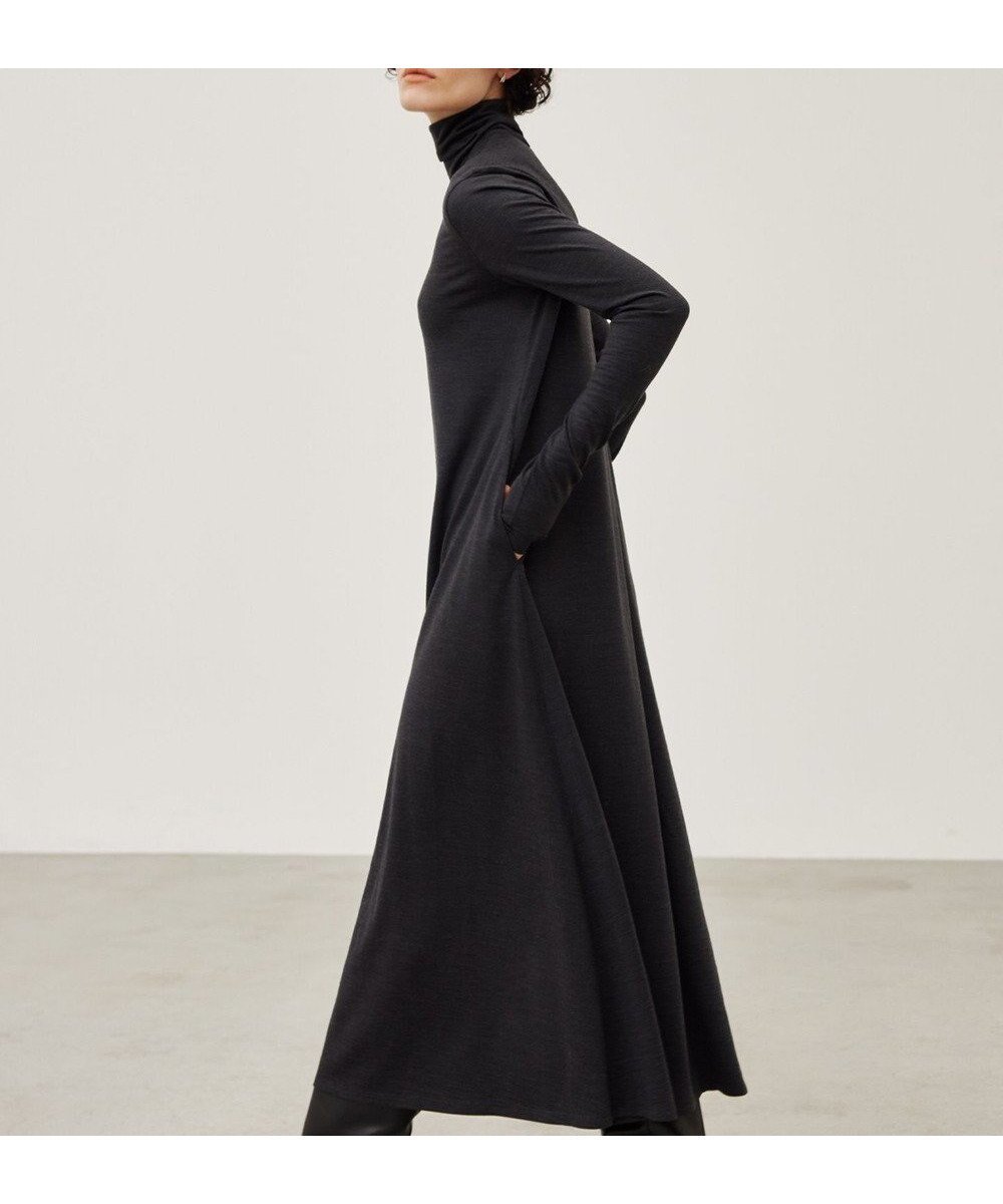 【ベイジ,/BEIGE,】の【洗える】CALDANA / タートルネックロングドレス 人気、トレンドファッション・服の通販 founy(ファニー) ファッション Fashion レディースファッション Fashion for Women ワンピース Dresses フォーマル・パーティードレス・結婚式用ドレス Elegant & Casual Dresses おすすめ Recommended / Our Picks ウォッシャブル Machine Washable カーディガン Cardigan, Knitwear コンパクト Compact, Small Size ジャケット Jacket, Outerwear ストレッチ Stretch, Stretchy Fabric タートルネック Turtleneck, High Neck ダウン Down, Puffer ドレス Dress, One-Piece ロング Long, Long-Length 洗える Machine Washable A/W・秋冬 Autumn/Winter other-1|ID: prp329100004618179 ipo3291000000033541766