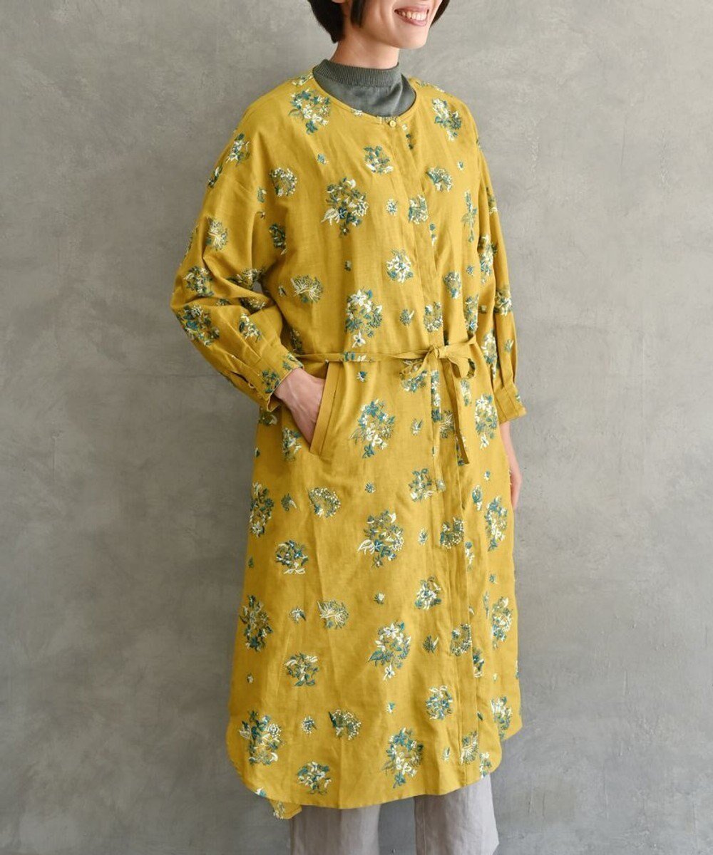 【ムーク/muuc】の〈2WAY〉〈コットン×リネン〉〈高品質なドライタッチ生地〉〈遠州織物の工場で織られた上質なコットン生地〉野小花刺繍 羽織り&ワンピースドレス インテリア・キッズ・メンズ・レディースファッション・服の通販 founy(ファニー) 　ファッション　Fashion　レディースファッション　Fashion for Women　ワンピース　Dresses　フォーマル・パーティードレス・結婚式用ドレス　Elegant & Casual Dresses　春　Spring　キャンバス　Canvas, Canvas Fabric　ドレス　Dress, One-Piece　定番　Standard, Basic Item　手編み　Hand-Knitted, Handmade Knit　パターン　Pattern, Design Print　リネン　Linen, Linen Fabric　S/S・春夏　SS, Spring/Summer, Warm Season　再入荷　Restock / Back in Stock　夏　Summer　イエロー|ID: prp329100004619189 ipo3291000000033124653