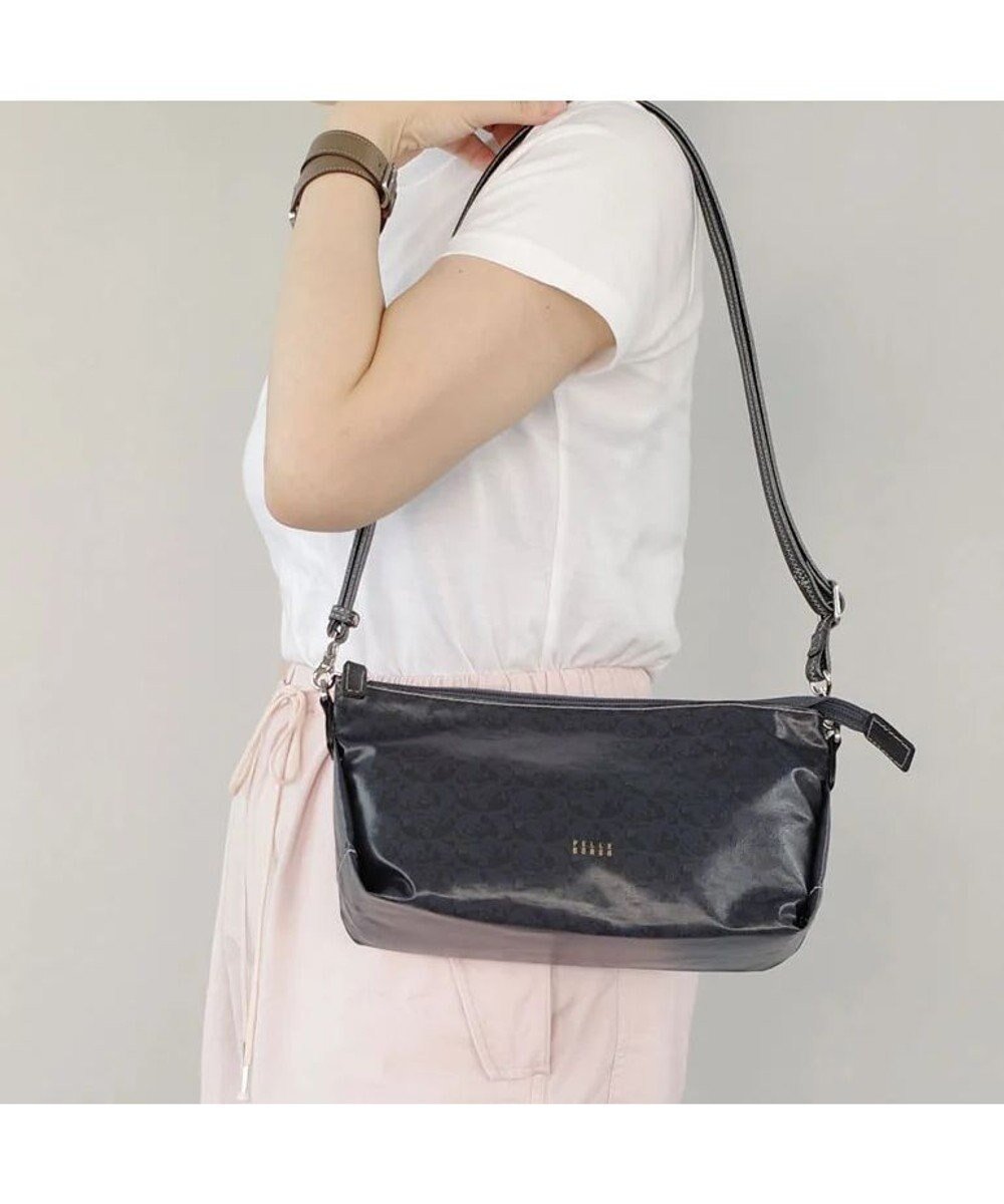 【ペレボルサ/PELLE BORSA】のミニショルダー Alive アライブ 4443 インテリア・キッズ・メンズ・レディースファッション・服の通販 founy(ファニー) 　ファッション　Fashion　レディースファッション　Fashion for Women　コーティング　Coating, Coated Finish　抗菌　Antibacterial, Bacteria-Resistant　軽量　Lightweight, Ultra Light　ショルダー　Shoulder, Shoulder Strap　シンプル　Simple, Minimal　ジャカード／ジャガード　Jacquard, Woven Pattern　スマート　Smart, Elegant　財布　Wallet, Purse　パール　Pearl, Pearl Accent　ポケット　Pocket, Pocket Detail　ポーチ　Pouch, Small Case　モチーフ　Motif, Design Theme　ループ　Loop, Loop Knit　おすすめ　Recommended / Our Picks　エレガント 上品　Elegant　ネイビー|ID: prp329100004619198 ipo3291000000033668982