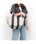 【アンビリオン/UNBILLION】のカシュカシュ cachecache / ナイロンツイル2wayテープトート 人気、トレンドファッション・服の通販 founy(ファニー) ファッション Fashion レディースファッション Fashion for Women バッグ Bags カラフル Colorful Design ショルダー Shoulder, Shoulder Strap シンプル Simple, Minimal トラベル Travel, Travel Gear ハンド Hand, Handmade ビッグ Big, Oversized ポケット Pocket, Pocket Detail マグネット Magnet, Magnetic Closure ミックス Mix, Mixed Style モチーフ Motif, Design Theme 再入荷 Restock / Back in Stock 旅行 Travel thumbnail グレー|ID: prp329100004619202 ipo3291000000033554150