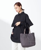 【イザック/Y'SACCS】のデニムトートバッグ Mサイズ 人気、トレンドファッション・服の通販 founy(ファニー) ファッション Fashion レディースファッション Fashion for Women バッグ Bags シンプル Simple, Minimal スマート Smart, Elegant デニム Denim, Jeans Material ポケット Pocket, Pocket Detail thumbnail グレー|ID: prp329100004619208 ipo3291000000033672796