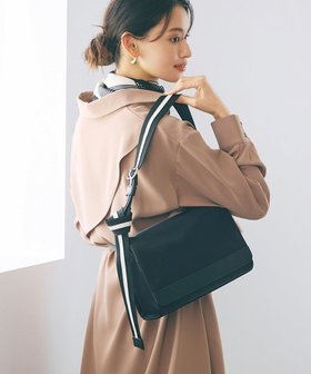 【トプカピ/TOPKAPI】 【TREASURE TOPKAPI】ナイロン ストライプ ベルト フラップ ショルダー バッグ人気、トレンドファッション・服の通販 founy(ファニー) ファッション Fashion レディースファッション Fashion for Women バッグ Bags ベルト&ウエストマーク Belts & Waist Accessories ショルダー Shoulder, Shoulder Strap スクエア Square, Square Shape スタイリッシュ Stylish, Fashionable ストライプ Stripe, Striped Pattern スマート Smart, Elegant 財布 Wallet, Purse フォルム Silhouette, Form フラップ Flap, Flap Pocket ポケット Pocket, Pocket Detail マグネット Magnet, Magnetic Closure リップ Lip, Lip Motif 新作・新入荷 New Arrivals / New In エレガント 上品 Elegant |ID:prp329100004619338