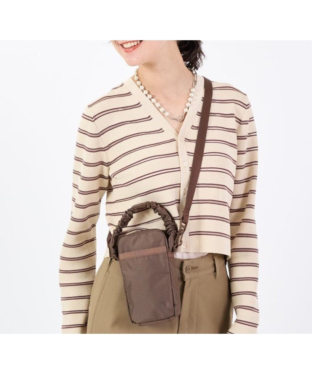 【レスポートサック/LeSportsac】のGH MINI PHONE XBODY/ダークチョコレート インテリア・キッズ・メンズ・レディースファッション・服の通販 founy(ファニー) 　ファッション　Fashion　レディースファッション　Fashion for Women　ギャザー　Gathered, Ruffled　軽量　Lightweight, Ultra Light　ショルダー　Shoulder, Shoulder Strap　シンプル　Simple, Minimal　人気　Popular, Best Seller　プリント　Print, Printed Pattern　ポケット　Pocket, Pocket Detail　ポシェット　Pochette, Mini Bag　ポーチ　Pouch, Small Case　無地　Plain, Solid Color　新作・新入荷　New Arrivals / New In　スマホケース　Smartphone Case　ダークチョコレート|ID: prp329100004619448 ipo3291000000033128192
