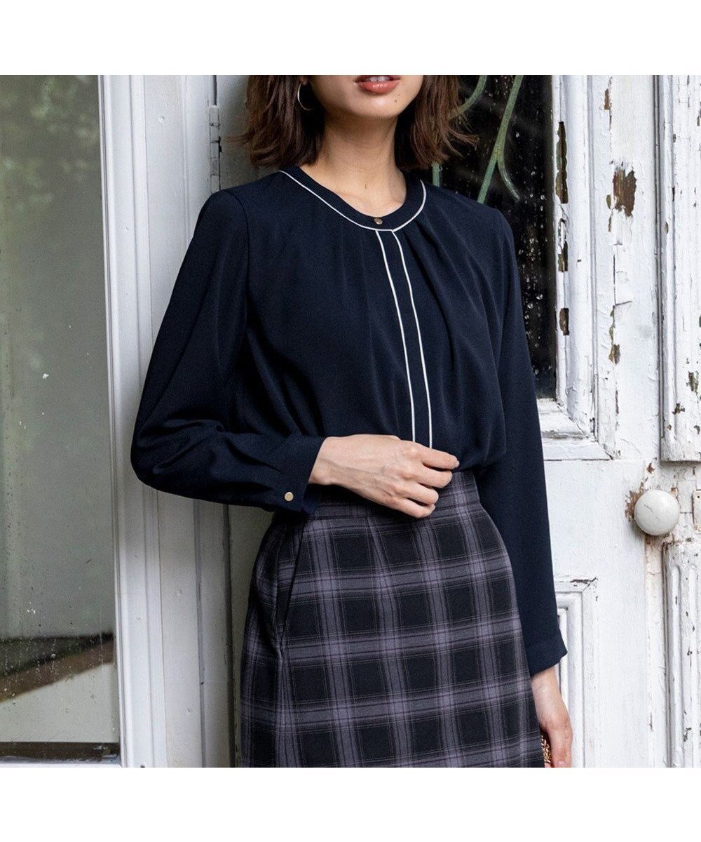 【エニィ スィス/any SiS】のフロントタックバイカラー ブラウス インテリア・キッズ・メンズ・レディースファッション・服の通販 founy(ファニー) 　ファッション　Fashion　レディースファッション　Fashion for Women　トップス・カットソー　Cut & Sew Tops　シャツ・ブラウス・オフィスカジュアル　Elegant Blouses & Button-Ups　ウォッシャブル　Machine Washable　ジョーゼット　Georgette, Semi-Sheer Fabric　スリット　Slit, Slit Detail　デニム　Denim, Jeans Material　定番　Standard, Basic Item　ボトム　Bottoms, Lower Wear　ワイド　Wide, Wide Fit　A/W・秋冬　Autumn/Winter　おすすめ　Recommended / Our Picks　エレガント 上品　Elegant　新作・新入荷　New Arrivals / New In　ビジネス 仕事 通勤　Business / Work / Commuting　ネイビー|ID: prp329100004619504 ipo3291000000035673702