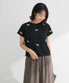 【グリーンパークス/Green Parks】の・swing by パールリボンモチーフTEE Black|ID: prp329100004620581 ipo3291000000033145271