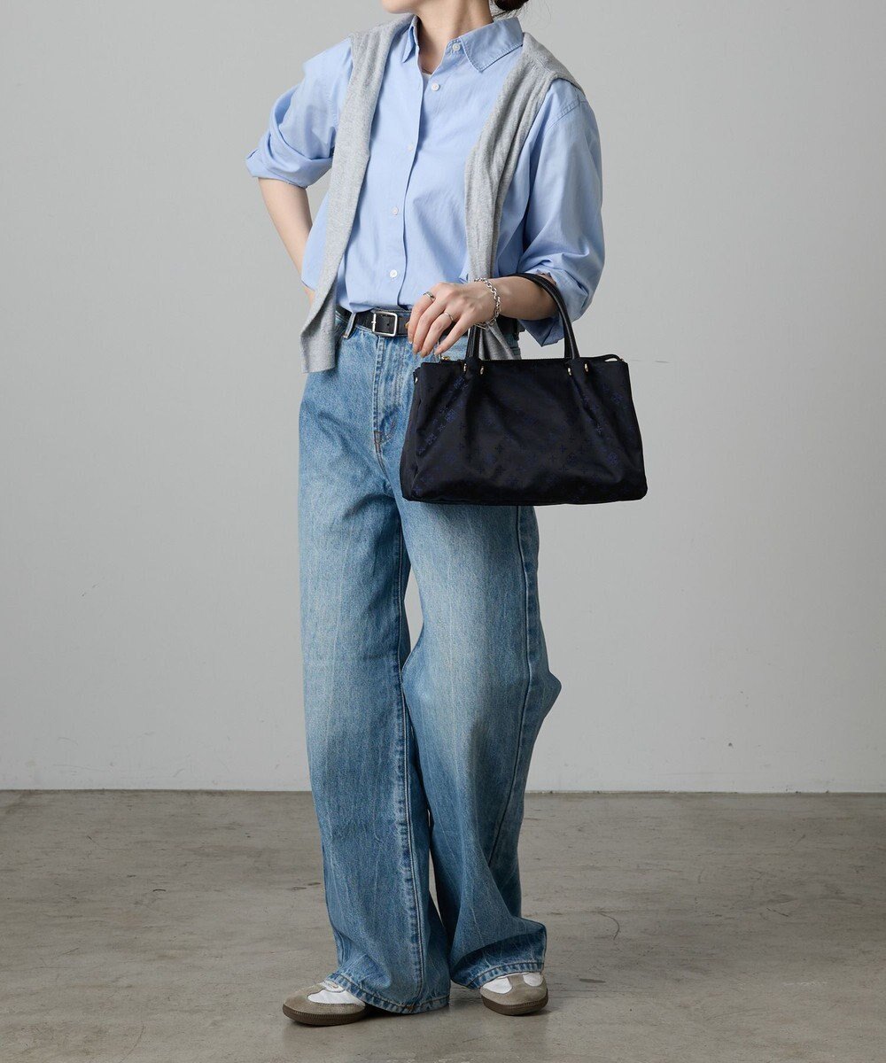 【ラシット/russet】の【2025AW】三層2wayトートバッグ S(CE-1580) インテリア・キッズ・メンズ・レディースファッション・服の通販 founy(ファニー) 　ファッション　Fashion　レディースファッション　Fashion for Women　バッグ　Bags　コンパクト　Compact, Small Size　サテン　Satin, Glossy Fabric　ショルダー　Shoulder, Shoulder Strap　財布　Wallet, Purse　手帳　Planner, Notebook　ポケット　Pocket, Pocket Detail　ポーチ　Pouch, Small Case　マグネット　Magnet, Magnetic Closure　再入荷　Restock / Back in Stock　おすすめ　Recommended / Our Picks　日本製　Made In Japan　エレガント 上品　Elegant　ビジネス 仕事 通勤　Business / Work / Commuting　2025年　2025　2025-2026秋冬・A/W　Autumn/Winter 2025–26 AW25–26　Black/Navy|ID: prp329100004621640 ipo3291000000033689722