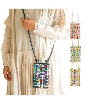 【ツモリチサト キャリー/tsumori chisato CARRY】のエポネコメッシュ スマホポシェット スマホケース 縦型 軽量 ショルダー カード入れ付き 人気、トレンドファッション・服の通販 founy(ファニー) ファッション Fashion レディースファッション Fashion for Women ミニ財布・二つ折り財布 Wallets & Card Cases ポーチ&ミニバッグ Pouches & Mini Bags コンパクト Compact, Small Size ショルダー Shoulder, Shoulder Strap スマホケース Smartphone Case スマート Smart, Elegant ドット Polka Dot, Dot Pattern ネコ Cat, Feline Motif ポケット Pocket, Pocket Detail ポーチ Pouch, Small Case メッシュ Mesh, Net Fabric 財布 Wallet, Purse 軽量 Lightweight, Ultra Light |ID:prp329100004622259