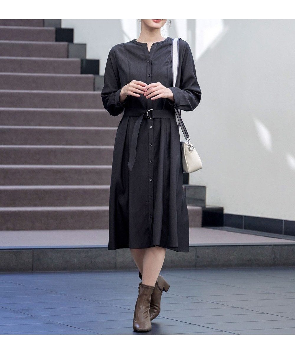 【ティアクラッセ/Tiaclasse】の【洗える】ベルト付きスキッパーシャツワンピース インテリア・キッズ・メンズ・レディースファッション・服の通販 founy(ファニー) ファッション Fashion レディースファッション Fashion for Women ワンピース Dresses シャツワンピース / 1枚で着映えコーデ Shirt Dresses ベルト&ウエストマーク Belts & Waist Accessories アクセサリー Fashion Accessories ウォッシャブル Machine Washable 春 Spring 洗える Machine Washable 秋 Autumn カーディガン Cardigan, Knitwear スキッパー Skipper, Open Collar チュニック Tunic, Long Top デコルテ Décolleté, Neckline フレア Flare, Flared ポケット Pocket, Pocket Detail 無地 Plain, Solid Color A/W・秋冬 Autumn/Winter 再入荷 Restock / Back in Stock 旅行 Travel エレガント 上品 Elegant 新作・新入荷 New Arrivals / New In チャコールグレー|ID: prp329100004622266 ipo3291000000033674930