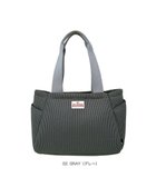 【ルートート/ROOTOTE】の3672【仕切り+自立+肩掛け】 LT.デリ.パルーティ.ウエッファ-A 人気、トレンドファッション・服の通販 founy(ファニー) ファッション Fashion レディースファッション Fashion for Women バッグ Bags カメラ Camera Accessories シンプル Simple, Minimal ハンカチ Handkerchief, Hanky フォルム Silhouette, Form プリント Print, Printed Pattern ボックス Boxy, Box Shape ポケット Pocket, Pocket Detail メッシュ Mesh, Net Fabric ランダム Random, Irregular おすすめ Recommended / Our Picks ギフト プレゼント Gift / Present 新作・新入荷 New Arrivals / New In thumbnail 02:グレー|ID: prp329100004622937 ipo3291000000033310096