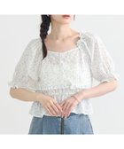 【アースミュージックアンドエコロジー/earth music&ecology】のフラワー刺繍フリルヘムブラウス 人気、トレンドファッション・服の通販 founy(ファニー) ファッション Fashion レディースファッション Fashion for Women トップス・カットソー Cut & Sew Tops シャツ・ブラウス・オフィスカジュアル Elegant Blouses & Button-Ups おすすめ Recommended / Our Picks スリーブ Sleeve, Long Sleeve / Short Sleeve デニム Denim, Jeans Material フェミニン Feminine, Girly フラワー Flower, Floral フリル Frill, Ruffle ボトム Bottoms, Lower Wear ポケット Pocket, Pocket Detail ワイド Wide, Wide Fit エレガント 上品 Elegant 夏 Summer S/S・春夏 SS, Spring/Summer, Warm Season A/W・秋冬 Autumn/Winter thumbnail Off White|ID: prp329100004623629 ipo3291000000033716452