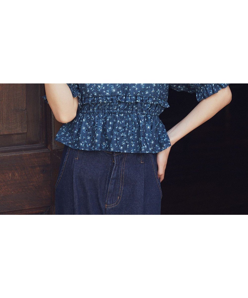 【アースミュージックアンドエコロジー/earth music&ecology】のフラワー刺繍フリルヘムブラウス インテリア・キッズ・メンズ・レディースファッション・服の通販 founy(ファニー) 　ファッション　Fashion　レディースファッション　Fashion for Women　トップス・カットソー　Cut & Sew Tops　シャツ・ブラウス・オフィスカジュアル　Elegant Blouses & Button-Ups　おすすめ　Recommended / Our Picks　スリーブ　Sleeve, Long Sleeve / Short Sleeve　デニム　Denim, Jeans Material　フェミニン　Feminine, Girly　フラワー　Flower, Floral　フリル　Frill, Ruffle　ボトム　Bottoms, Lower Wear　ポケット　Pocket, Pocket Detail　ワイド　Wide, Wide Fit　エレガント 上品　Elegant　夏　Summer　S/S・春夏　SS, Spring/Summer, Warm Season　A/W・秋冬　Autumn/Winter　Navy|ID: prp329100004623629 ipo3291000000033716454