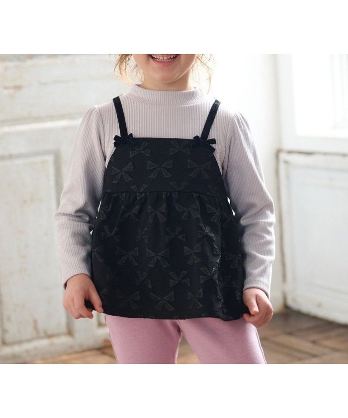 【エニファム/any FAM / KIDS】の総柄リボンドッキングチュニック インテリア・キッズ・メンズ・レディースファッション・服の通販 founy(ファニー) https://founy.com/ ファッション Fashion キッズファッション Fashion for Kids トップス・カットソー Cut & Sew Tops おすすめ Recommended / Our Picks スウェット / スエット Sweatshirt, Sweatwear チュニック Tunic, Long Top トレンド Trend, Trending Now ドッキング Docking, Mixed Material ポケット Pocket, Pocket Detail リボン Ribbon, Bow レギンス Leggings, Stretch Pants A/W・秋冬 Autumn/Winter |ID: prp329100004624763 ipo3291000000033462978