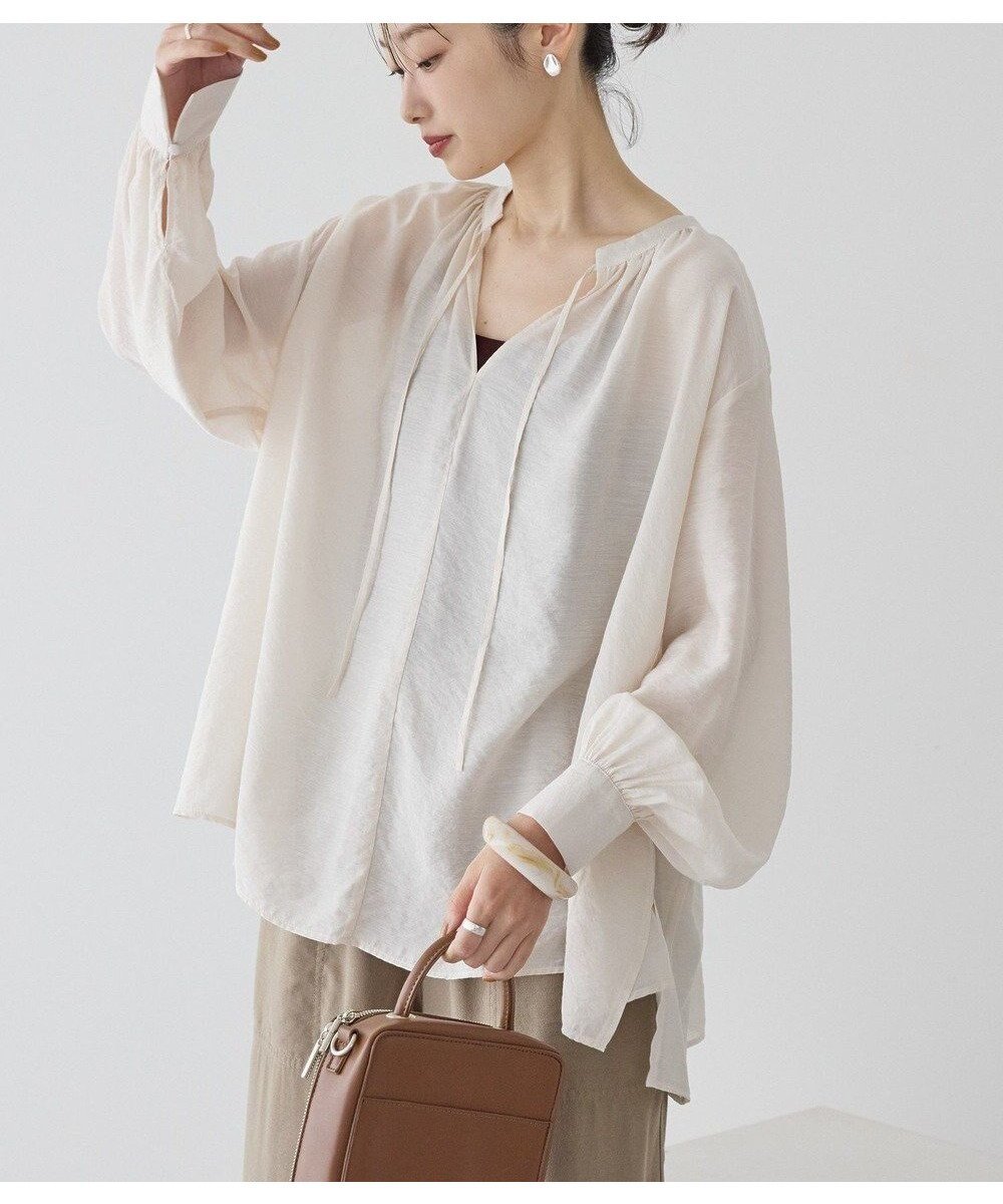 【アメリカンホリック/AMERICAN HOLIC】のスキッパーギャザーブラウス 人気、トレンドファッション・服の通販 founy(ファニー) 　ファッション　Fashion　レディースファッション　Fashion for Women　トップス・カットソー　Cut & Sew Tops　シャツ・ブラウス・オフィスカジュアル　Elegant Blouses & Button-Ups　おすすめ　Recommended / Our Picks　ギャザー　Gathered, Ruffled　シンプル　Simple, Minimal　スキッパー　Skipper, Open Collar　ポケット　Pocket, Pocket Detail　今季　This Season, Current Season　夏　Summer　春　Spring　S/S・春夏　SS, Spring/Summer, Warm Season　 other-1|ID: prp329100004624801 ipo3291000000033218219