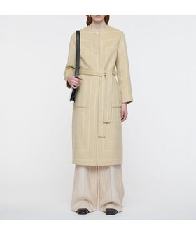 【ジョゼフ/JOSEPH】のジオメトリック ダブルフェイス ロングウールコート 人気、トレンドファッション・服の通販 founy(ファニー) ファッション Fashion レディースファッション Fashion for Women アウター Coat / Outerwear Collection コート・ロングコート・ピーコート Long Coats, Peacoats & More レディースジャケット・軽アウター Jackets 新作・新入荷 New Arrivals / New In エレガント 上品 Elegant シルク Silk, 100% Silk ジャケット Jacket, Outerwear ダブル Double, Double-Breasted パッチ Patch, Appliqué フェイス Face, Facial Design ポケット Pocket, Pocket Detail ラウンド Round, Round Neck ラグジュアリー Luxury, Elegant ロング Long, Long-Length A/W・秋冬 Autumn/Winter |ID:prp329100004625010