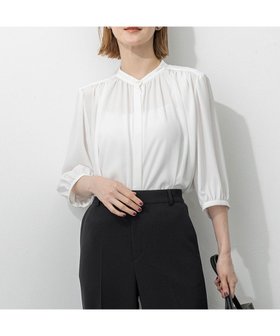 【23区/NIJYUSANKU】 ライトバックサテンアムンゼン ギャザーブラウス人気、トレンドファッション・服の通販 founy(ファニー) ファッション Fashion レディースファッション Fashion for Women トップス・カットソー Cut & Sew Tops シャツ・ブラウス・オフィスカジュアル Elegant Blouses & Button-Ups インナー Innerwear ギャザー Gathered, Ruffled ジャケット Jacket, Outerwear ドレープ Drape, Draping Fabric A/W・秋冬 Autumn/Winter 新作・新入荷 New Arrivals / New In エレガント 上品 Elegant ビジネス 仕事 通勤 Business / Work / Commuting 2025年 2025 2025-2026秋冬・A/W Autumn/Winter 2025–26 AW25–26 |ID:prp329100004625047