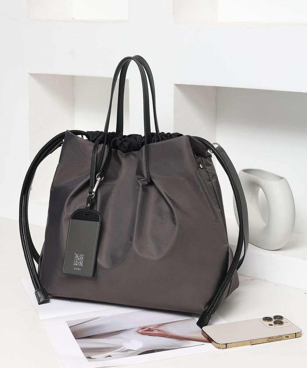【スタイルコード/STYLE CODE】の【PADMA/パドマ】カードケース付 ナイロン巾着トートバッグ インテリア・キッズ・メンズ・レディースファッション・服の通販 founy(ファニー) ファッション Fashion レディースファッション Fashion for Women バッグ Bags カードケース/名刺入れ Card Holders & Business Cases 巾着 Drawstring Bag, Kinchaku 軽量 Lightweight, Ultra Light ショルダー Shoulder, Shoulder Strap スタイリッシュ Stylish, Fashionable フォルム Silhouette, Form 旅行 Travel エレガント 上品 Elegant ビジネス 仕事 通勤 Business / Work / Commuting グレー|ID: prp329100004625050 ipo3291000000033222920