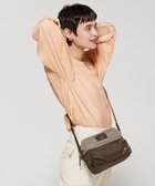 【ラ バガジェリー/LA BAGAGERIE】のウォータープルーフナイロン スクエアショルダー 人気、トレンドファッション・服の通販 founy(ファニー) ファッション Fashion レディースファッション Fashion for Women ショルダー Shoulder, Shoulder Strap スクエア Square, Square Shape スマート Smart, Elegant トラベル Travel, Travel Gear ポケット Pocket, Pocket Detail 定番 Standard, Basic Item 軽量 Lightweight, Ultra Light thumbnail グレージュ|ID: prp329100004625106 ipo3291000000034876069