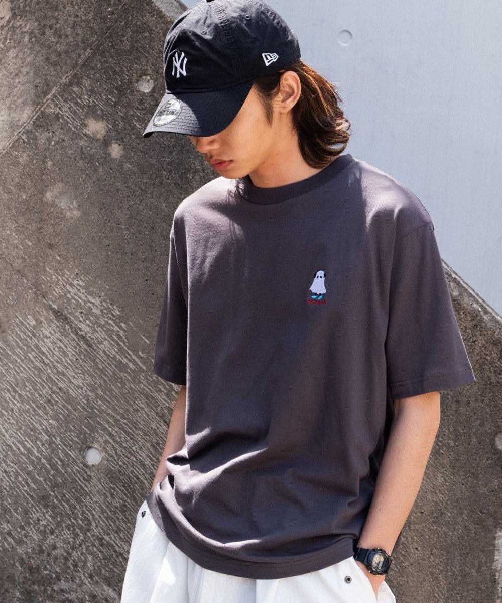 【ウィゴー/WEGO / MEN】の【MLサイズ展開/綿100%】グラフィックワンポイントT(SS) インテリア・キッズ・メンズ・レディースファッション・服の通販 founy(ファニー) 　ファッション　Fashion　メンズファッション　Fashion for Men　トップス・カットソー　Cut & Sew Tops　メンズシャツ　Shirts　春　Spring　カットソー　Cut and Sewn Top　カーゴパンツ　Cargo Pants, Utility Pants　グラフィック　Graphic, Graphic Design　シンプル　Simple, Minimal　スマホ　Smartphone, Mobile Device　デニム　Denim, Jeans Material　定番　Standard, Basic Item　ビッグ　Big, Oversized　半袖　Short Sleeve, Half Sleeve　ルーズ　Loose, Oversized　ワイド　Wide, Wide Fit　ワンポイント　One Point, Statement Accent　S/S・春夏　SS, Spring/Summer, Warm Season　おすすめ　Recommended / Our Picks　夏　Summer　スミクロ|ID: prp329100004625492 ipo3291000000033231003
