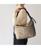 【ペレボルサ/PELLE BORSA】のハンドルポイントショルダーバッグ Cheers チアーズ 5210 人気、トレンドファッション・服の通販 founy(ファニー) ファッション Fashion レディースファッション Fashion for Women 抗菌 Antibacterial, Bacteria-Resistant ショルダー Shoulder, Shoulder Strap シンプル Simple, Minimal スマート Smart, Elegant 財布 Wallet, Purse フォルム Silhouette, Form フロント Front, Front Design プリント Print, Printed Pattern ポケット Pocket, Pocket Detail ポーチ Pouch, Small Case ループ Loop, Loop Knit 新作・新入荷 New Arrivals / New In おすすめ Recommended / Our Picks エレガント 上品 Elegant thumbnail トープ|ID: prp329100004625816 ipo3291000000033237162