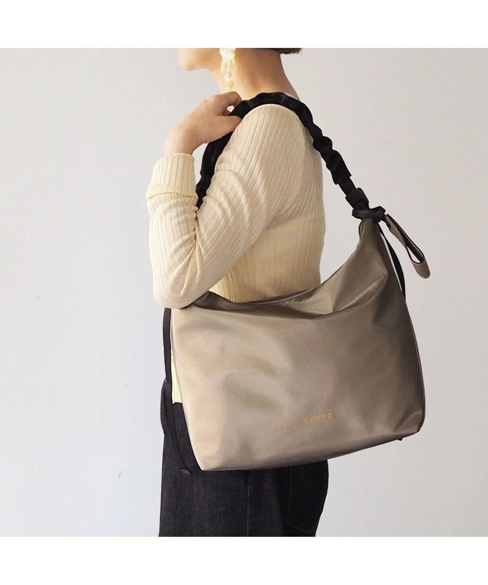 【ペレボルサ/PELLE BORSA】のハンドルポイントショルダーバッグ Cheers チアーズ 5210 インテリア・キッズ・メンズ・レディースファッション・服の通販 founy(ファニー) 　ファッション　Fashion　レディースファッション　Fashion for Women　抗菌　Antibacterial, Bacteria-Resistant　ショルダー　Shoulder, Shoulder Strap　シンプル　Simple, Minimal　スマート　Smart, Elegant　財布　Wallet, Purse　フォルム　Silhouette, Form　フロント　Front, Front Design　プリント　Print, Printed Pattern　ポケット　Pocket, Pocket Detail　ポーチ　Pouch, Small Case　ループ　Loop, Loop Knit　新作・新入荷　New Arrivals / New In　おすすめ　Recommended / Our Picks　エレガント 上品　Elegant　トープ|ID: prp329100004625816 ipo3291000000033237162