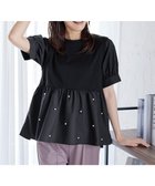 【ティアクラッセ/Tiaclasse】の【洗える】パール付きカットソードッキングブラウス 人気、トレンドファッション・服の通販 founy(ファニー) ファッション Fashion レディースファッション Fashion for Women トップス・カットソー Cut & Sew Tops シャツ・ブラウス・オフィスカジュアル Elegant Blouses & Button-Ups カットソー・ベーシックTシャツ Cut-and-Sewn Tops / Stretch Tees & Basics アクセサリー Fashion Accessories 春 Spring 洗える Machine Washable 秋 Autumn カットソー Cut and Sewn Top カーディガン Cardigan, Knitwear チュニック Tunic, Long Top ドッキング Docking, Mixed Material パール Pearl, Pearl Accent フェミニン Feminine, Girly フレア Flare, Flared ブロード Broadcloth, Fine Cotton ペプラム Peplum, Flared Hem ポケット Pocket, Pocket Detail 半袖 Short Sleeve, Half Sleeve S/S・春夏 SS, Spring/Summer, Warm Season 再入荷 Restock / Back in Stock 夏 Summer エレガント 上品 Elegant 新作・新入荷 New Arrivals / New In ビジネス 仕事 通勤 Business / Work / Commuting thumbnail ブラック|ID: prp329100004625841 ipo3291000000033597621