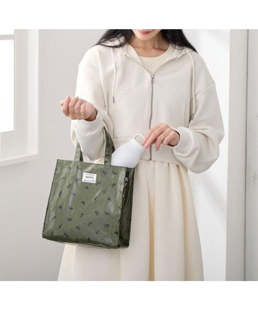 【ルートート/ROOTOTE】の3601【ラミネート加工 正方形型】 EU.スクエア.ラミネート-S インテリア・キッズ・メンズ・レディースファッション・服の通販 founy(ファニー) ファッション Fashion レディースファッション Fashion for Women バッグ Bags カメラ Camera Accessories スクエア Square, Square Shape 財布 Wallet, Purse パターン Pattern, Design Print プリント Print, Printed Pattern ポケット Pocket, Pocket Detail ポーチ Pouch, Small Case モチーフ Motif, Design Theme ランダム Random, Irregular 新作・新入荷 New Arrivals / New In 02:グランパ|ID: prp329100004625854 ipo3291000000033237530